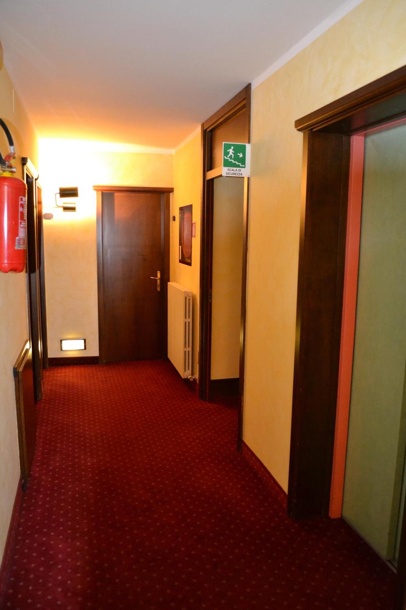 Hotel Binelli Pinzolo Esterno foto